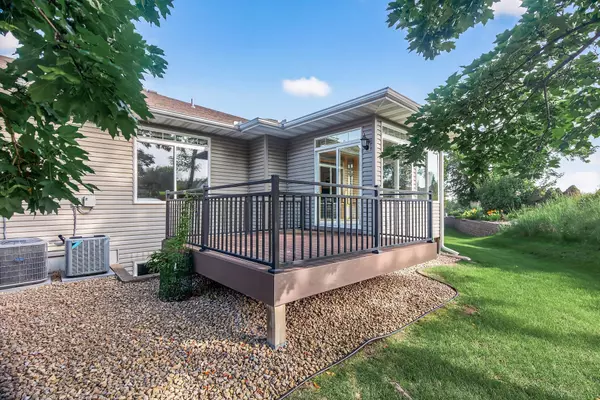 Savage, MN 55378,8821 Preserve PL