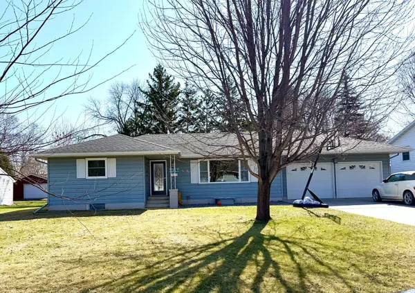 Thief River Falls, MN 56701,518 Merriam AVE S