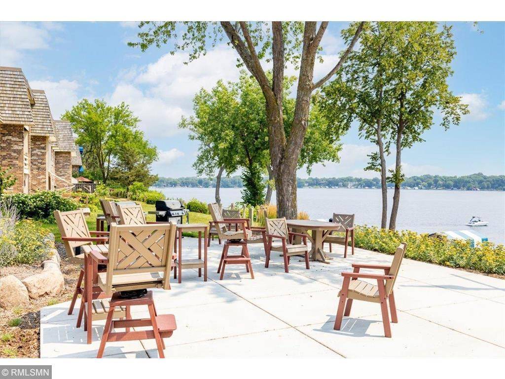 Mound, MN 55364,4371 Wilshire BLVD #202