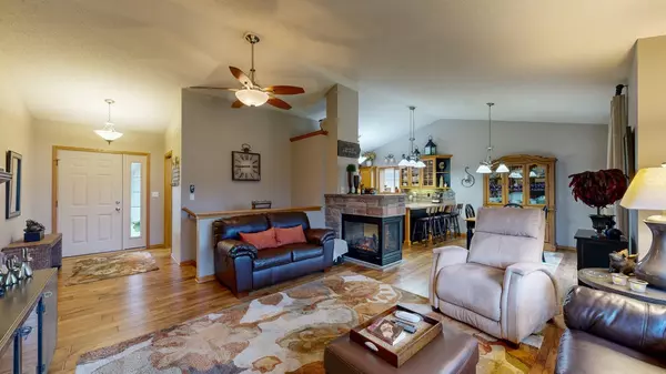 Owatonna, MN 55060,965 18th ST SE