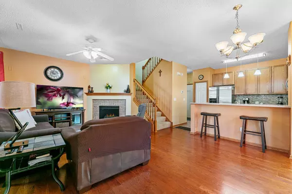 Maplewood, MN 55109,1578 Woodlynn AVE #4