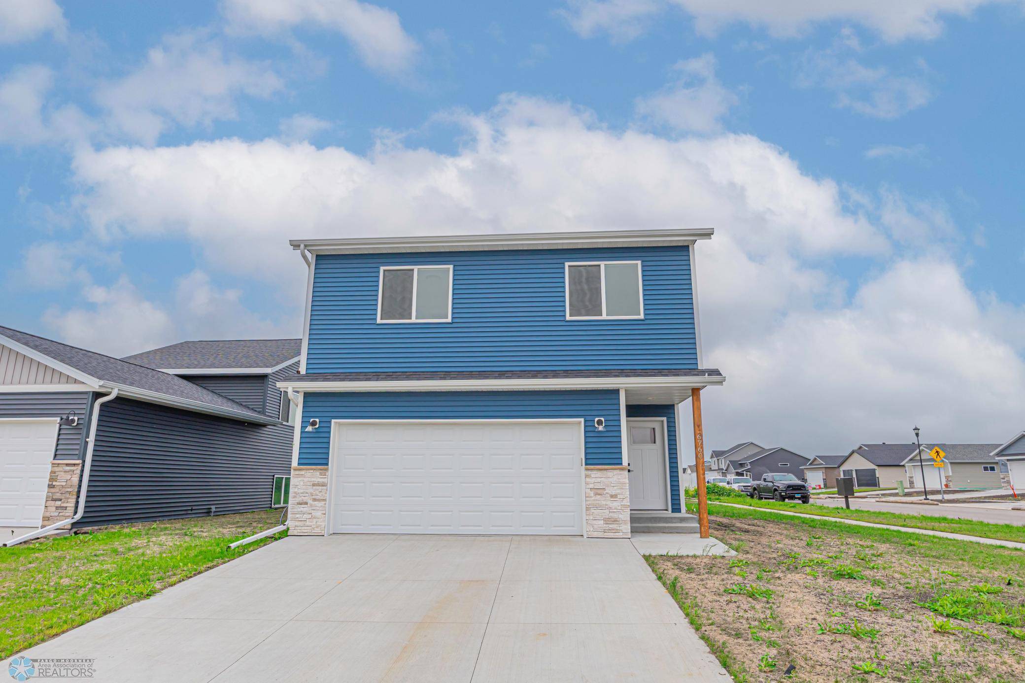 6760 66 AVE S, Horace, ND 58047