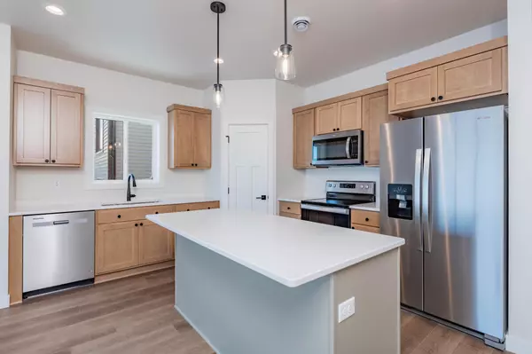 Horace, ND 58047,6759 66th AVE S