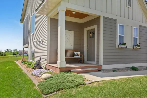 Faribault, MN 55021,3207 Ramsey ST