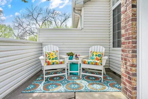 Oakdale, MN 55128,3593 Genevieve AVE N