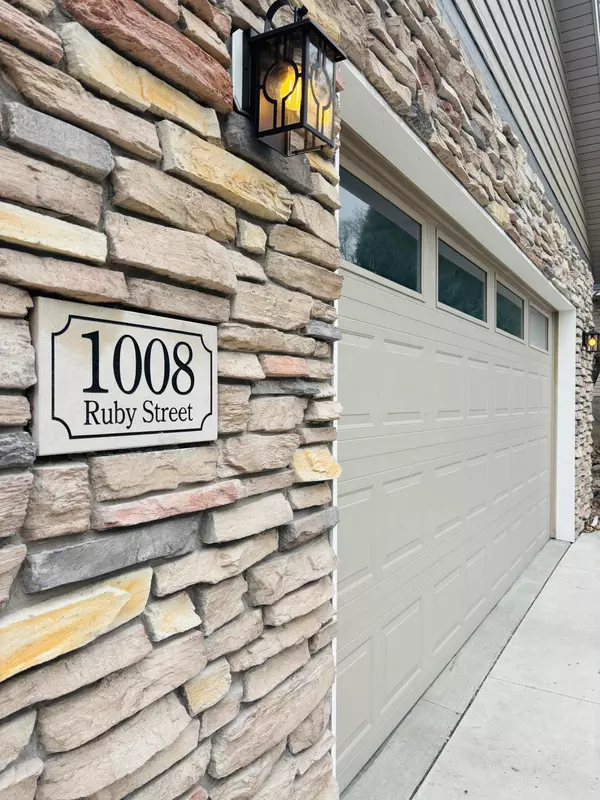 Alexandria, MN 56308,1008 Ruby ST NW