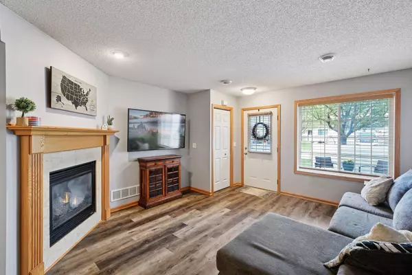 Waconia, MN 55387,1538 Serenity LN