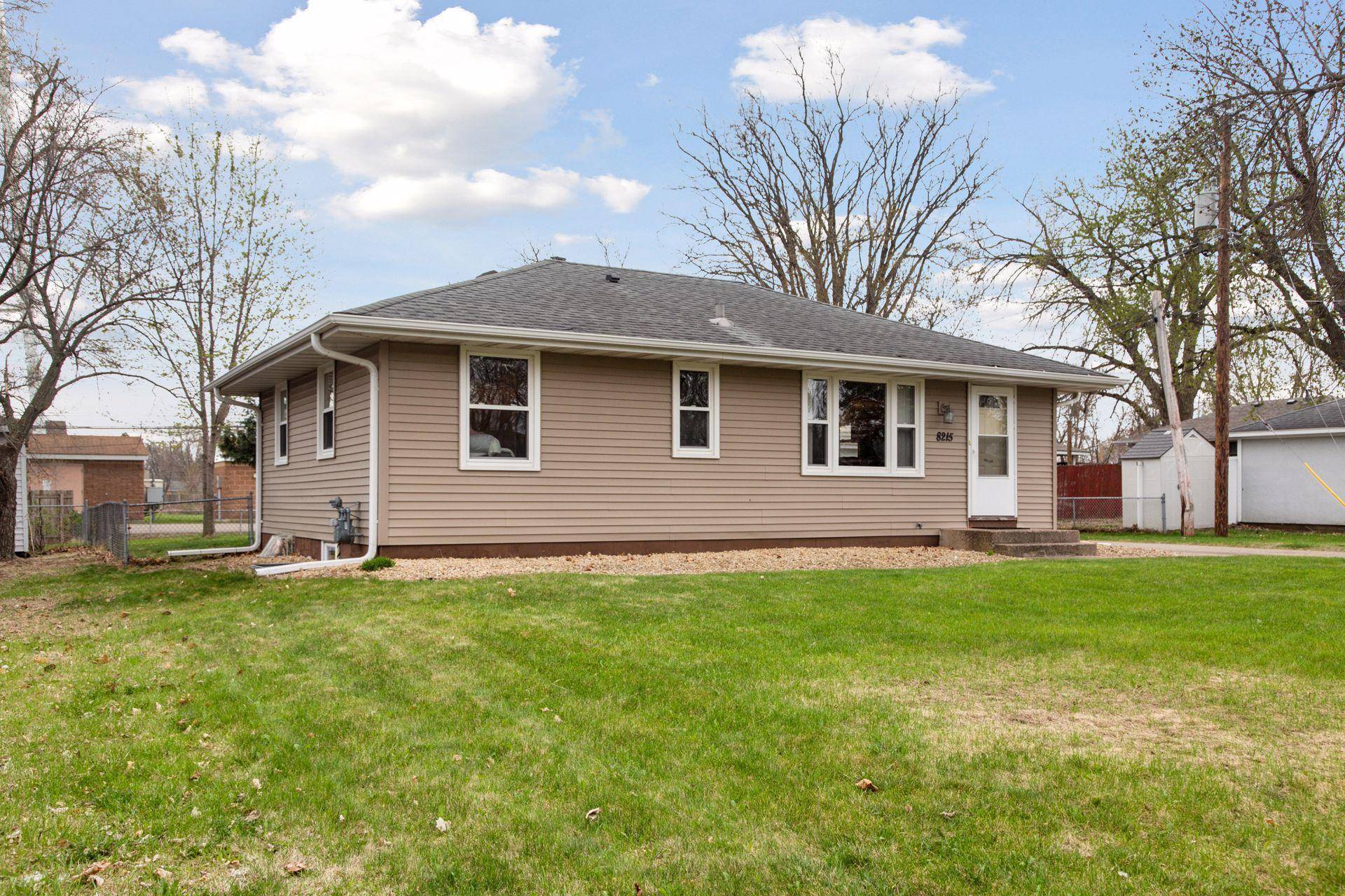 Cottage Grove, MN 55016,8215 Grange BLVD