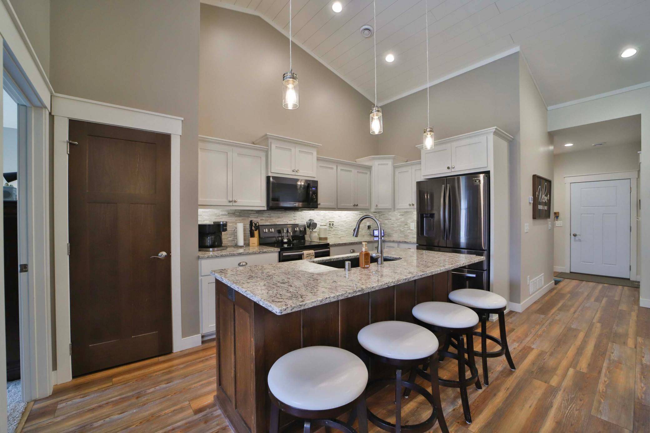 Breezy Point, MN 56472,30428 Suffolk CIR