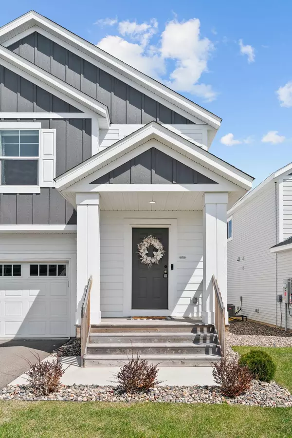 Cottage Grove, MN 55016,10257 Greenway CIR S