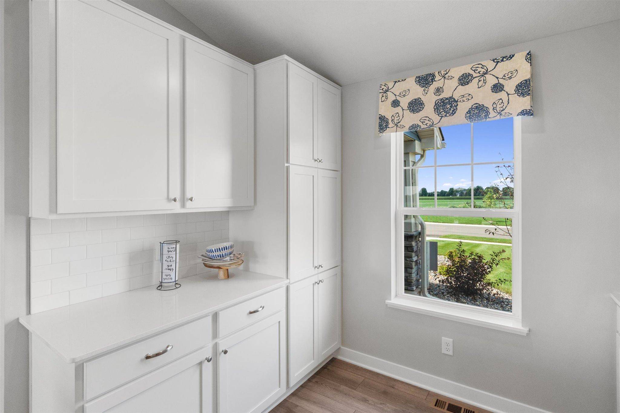 Lakeville, MN 55044,17552 Dunkirk WAY