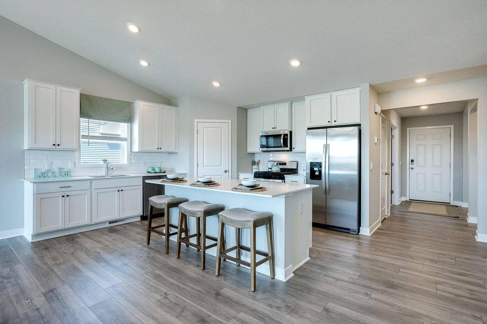 Lakeville, MN 55044,17540 Dunkirk WAY
