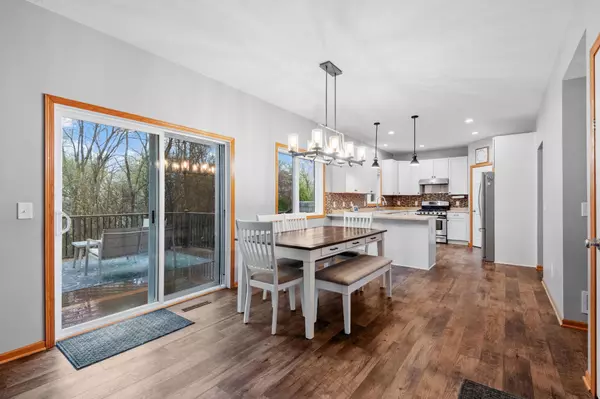 Carver, MN 55315,758 Riesgraf RD