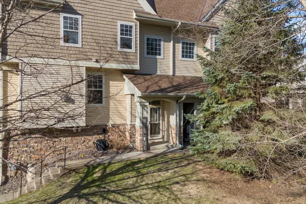 Blaine, MN 55449,2411 121st CIR NE #L