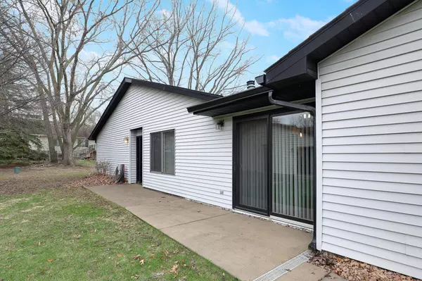Apple Valley, MN 55124,8800 134th ST W