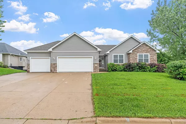 301 7th ST S,  Montrose,  MN 55363