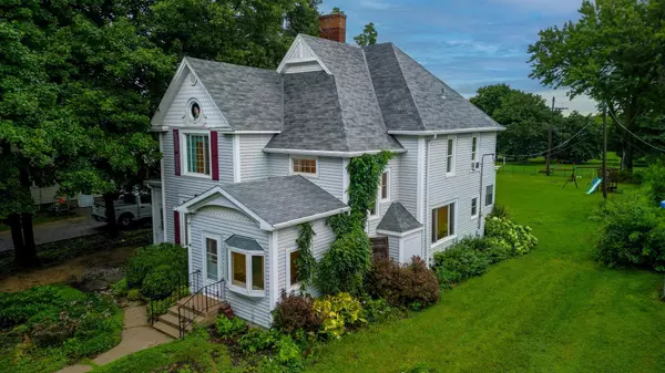 106 Smith ST NE, Mapleton, MN 56065