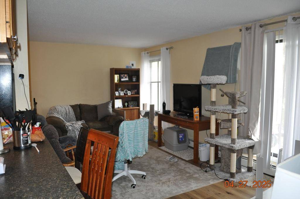 Eagan, MN 55122,4130 Rahn RD #107