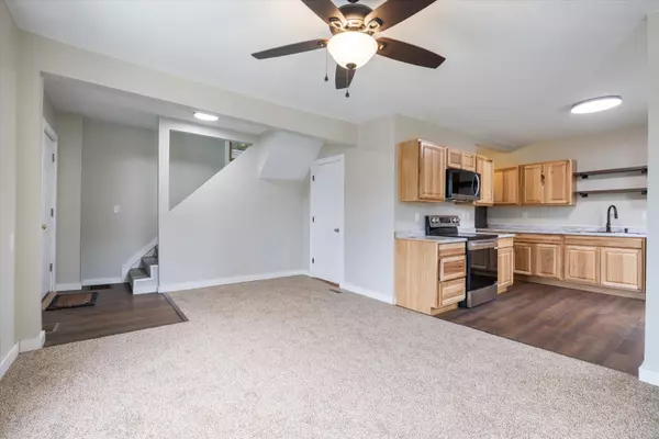 Bovey, MN 55709,313 3rd ST