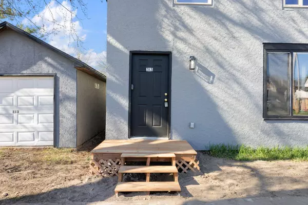 Bovey, MN 55709,313 3rd ST