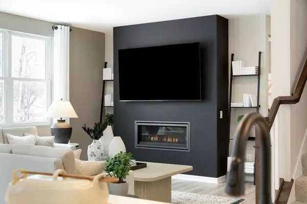 Cottage Grove, MN 55016,6263 Highland Hills LN S