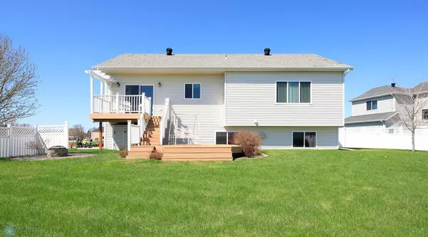 Casselton, ND 58012,503 Martins AVE N