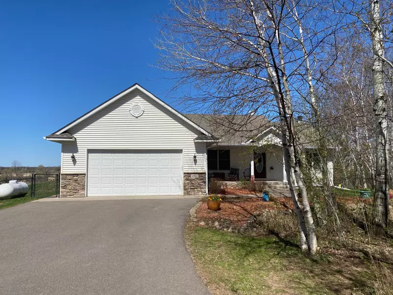 10992 97th ST, Milaca, MN 56353