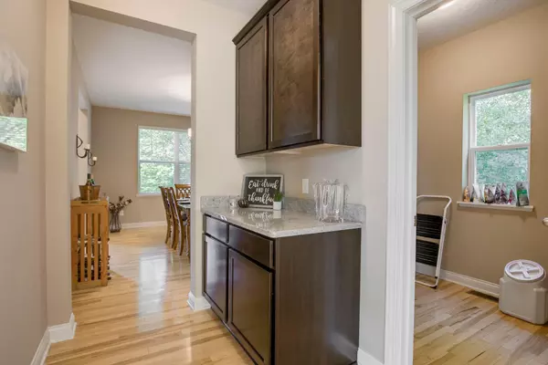 Lakeville, MN 55044,9508 211th ST W