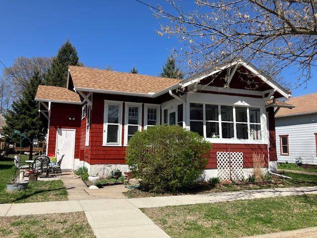 207 5th ST NE, Waseca, MN 56093