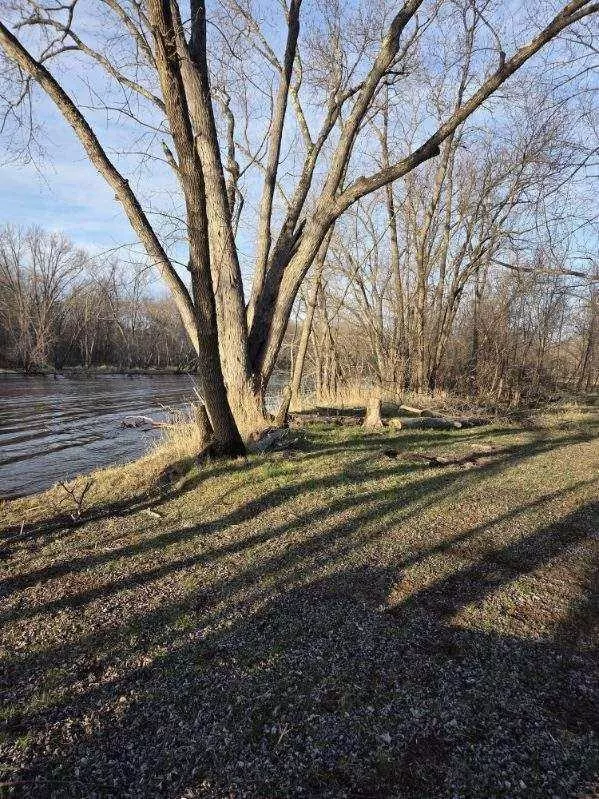 Braham, MN 55006,5271 Royal River RD