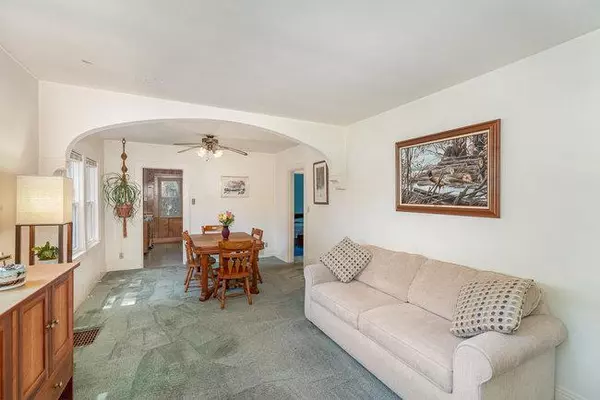 Minneapolis, MN 55406,4528 30th AVE S