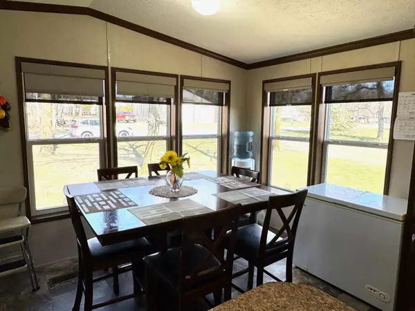 Badger, MN 56714,610 Tamarack ST
