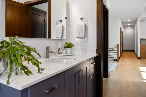 Faribault, MN 55021,2038 Legacy DR