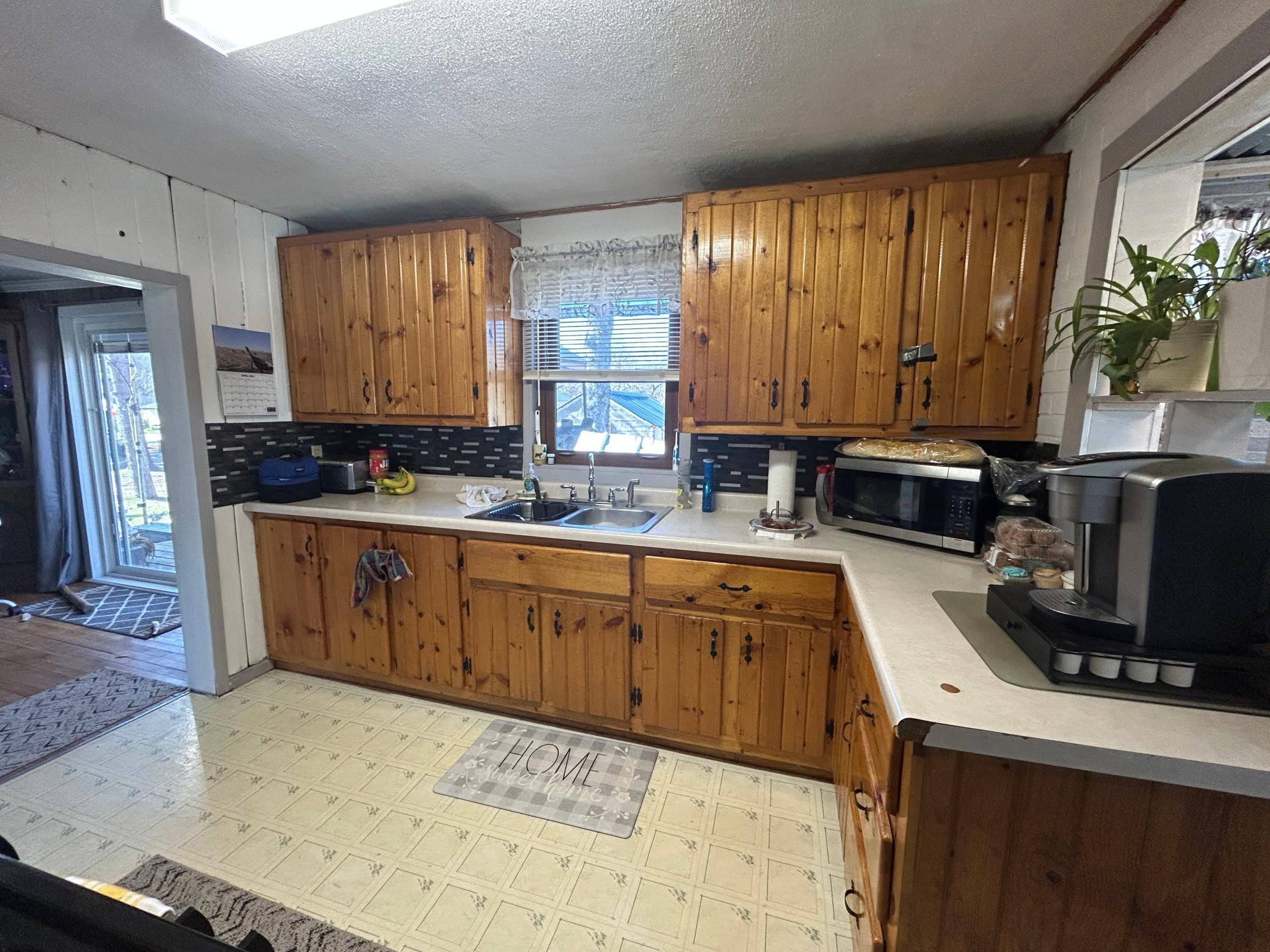 Williams, MN 56686,470 Chilgren AVE