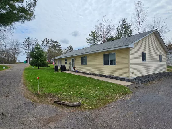 Mora, MN 55051,409 Walnut ST S