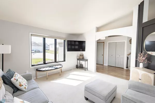 Moorhead, MN 56560,4010 10th ST S