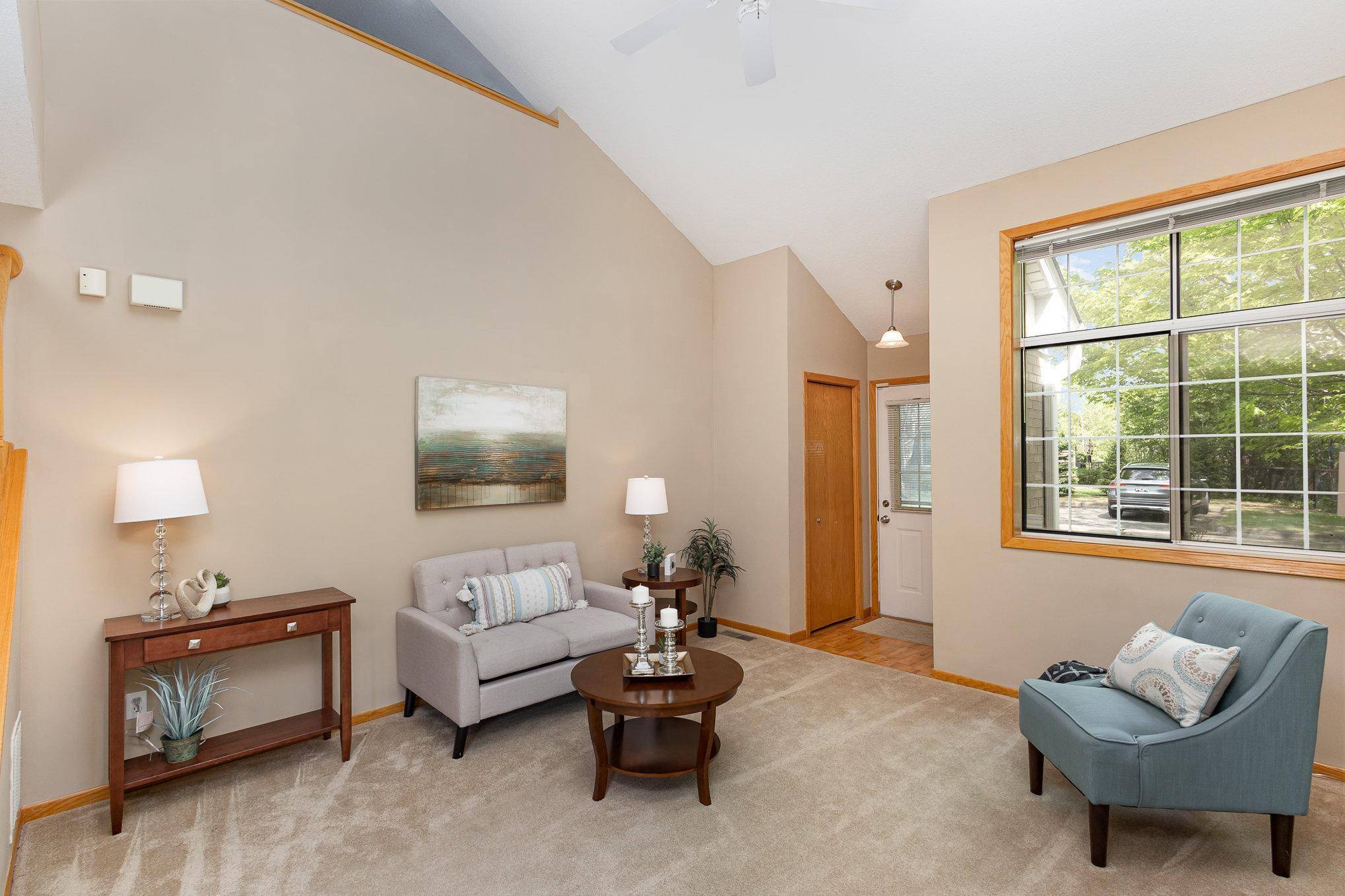 Minnetonka, MN 55305,2721 Autumnwood LN