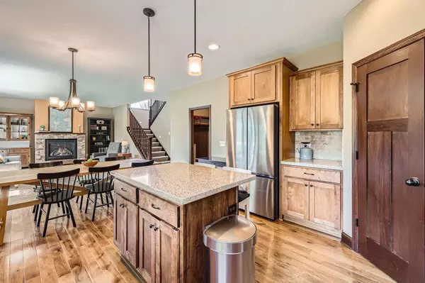 Lakeville, MN 55044,8960 196th ST W