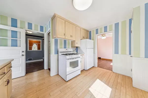 Robbinsdale, MN 55422,4550 Halifax AVE N