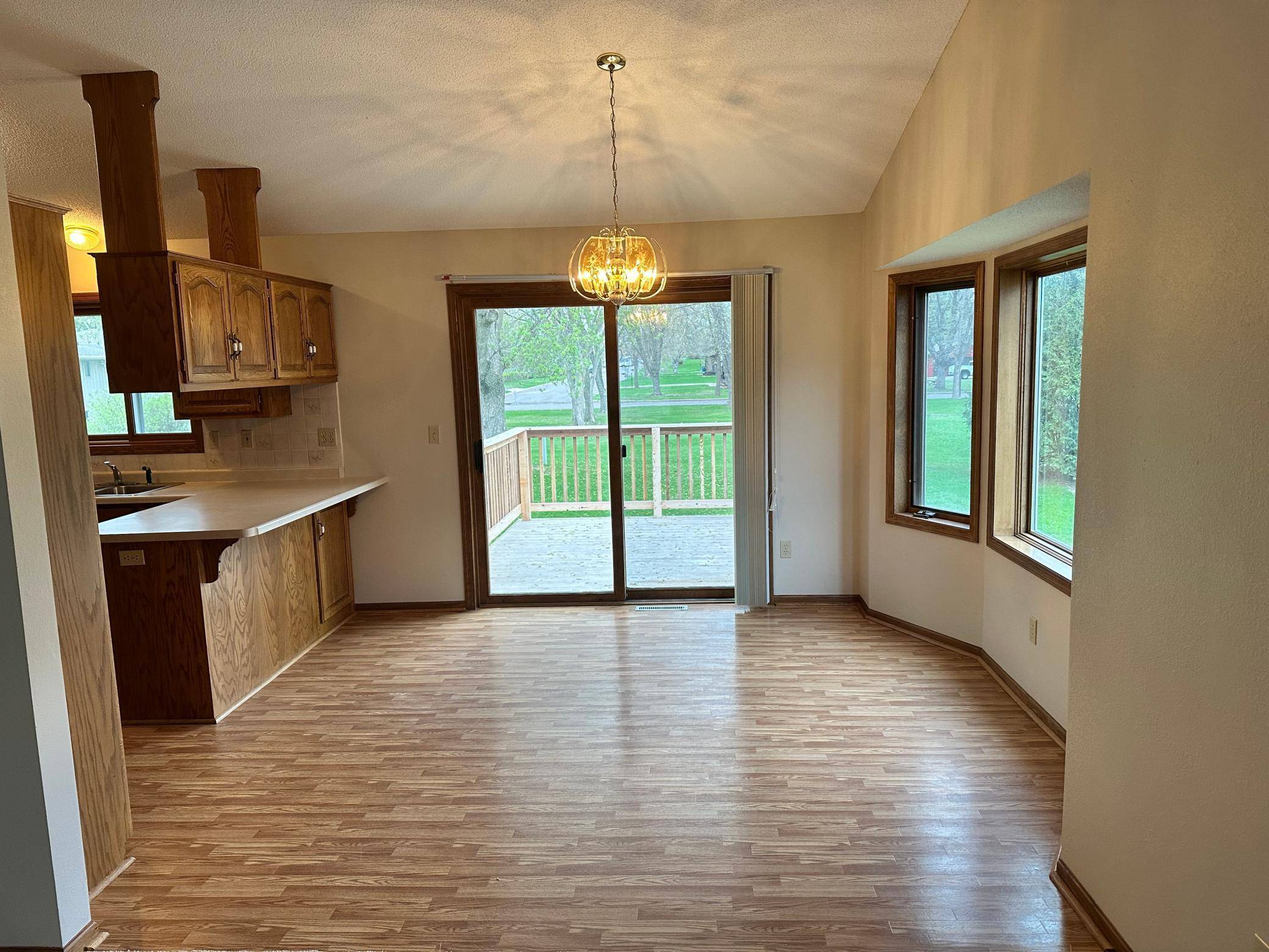 Sauk Rapids, MN 56379,321 Pleasant Ridge DR