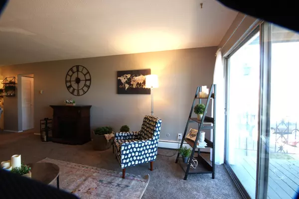 Roseville, MN 55113,2720 Dale ST N #C212