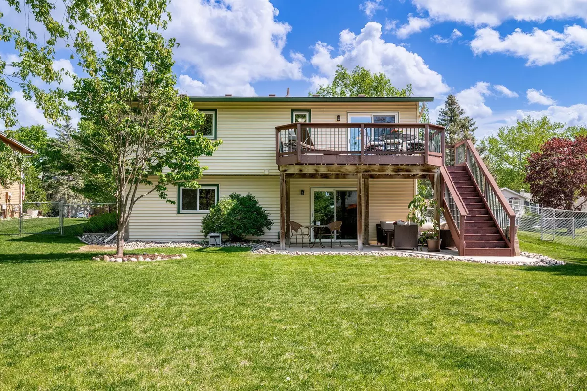 Eden Prairie, MN 55346,6354 Whispering Oaks DR