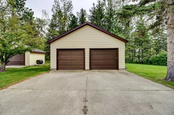 Menahga, MN 56464,37210 W Stocking DR