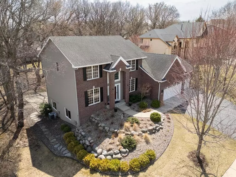 13800 Elkhart RD, Apple Valley, MN 55124