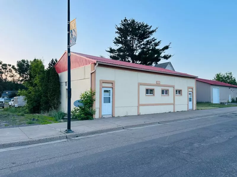 310 Main ST W, Onamia, MN 56359