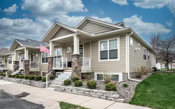 15602 Duck Trail LN,  Apple Valley,  MN 55124