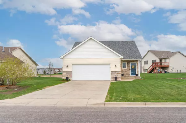 617 16th ST S, Sartell, MN 56377