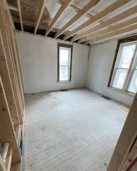 Aitkin, MN 56431,128 NW 4th ST NW