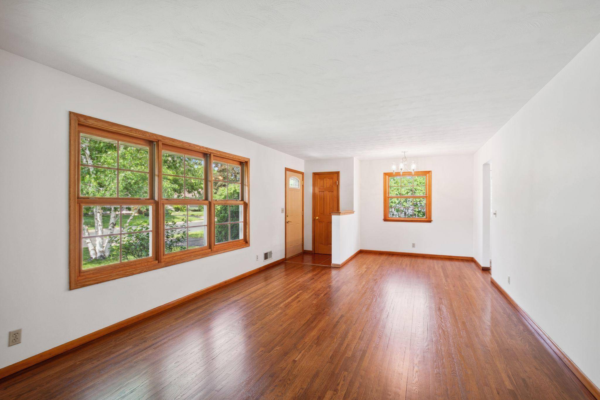 Fridley, MN 55432,740 Overton DR NE