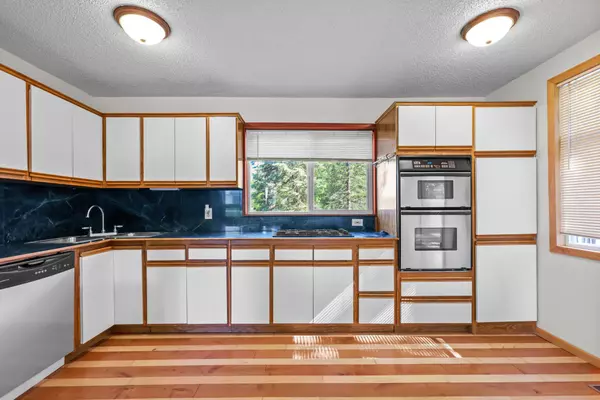Shoreview, MN 55126,1791 Lois DR